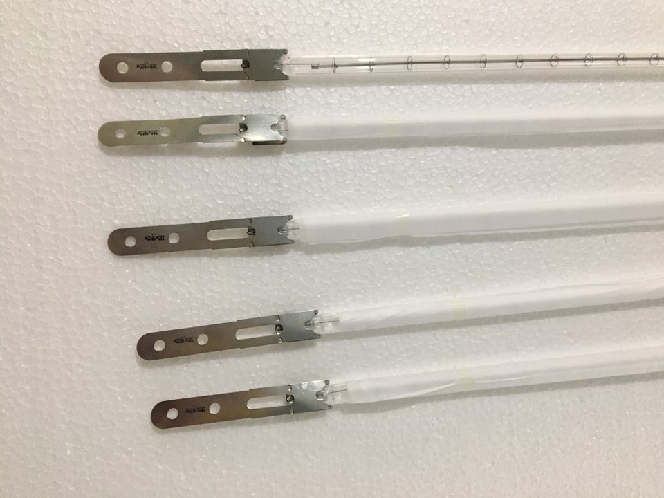 lampu pemanas halogen